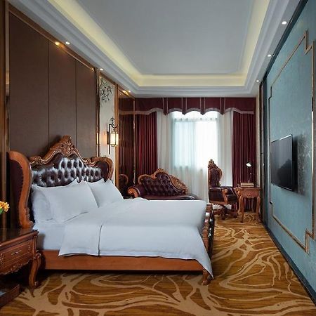 Vienna Hotel Shantou Chaoyang Mianxi Road Extérieur photo
